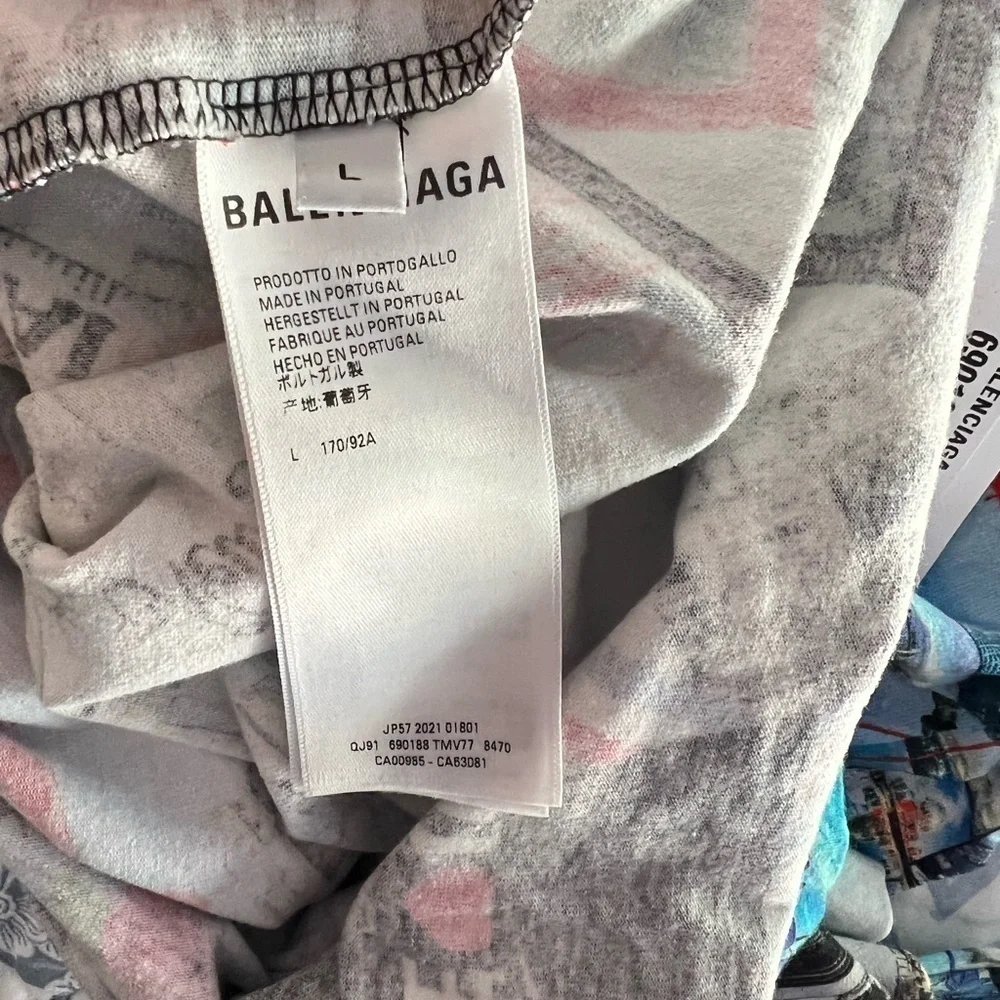 BALENCIAGA Long Sleeve All Over Cities Stretch Top - Picture 5 of 11